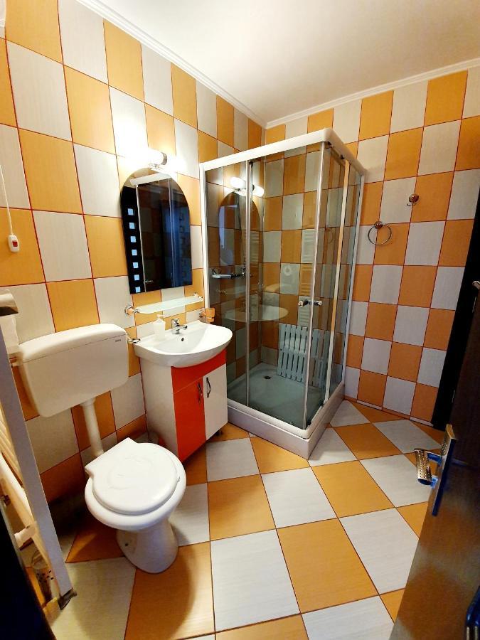 Vila Alma Azuga Exteriör bild