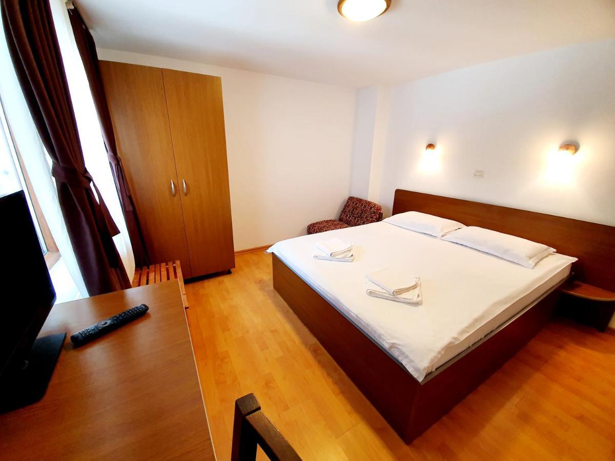 Vila Alma Azuga Exteriör bild