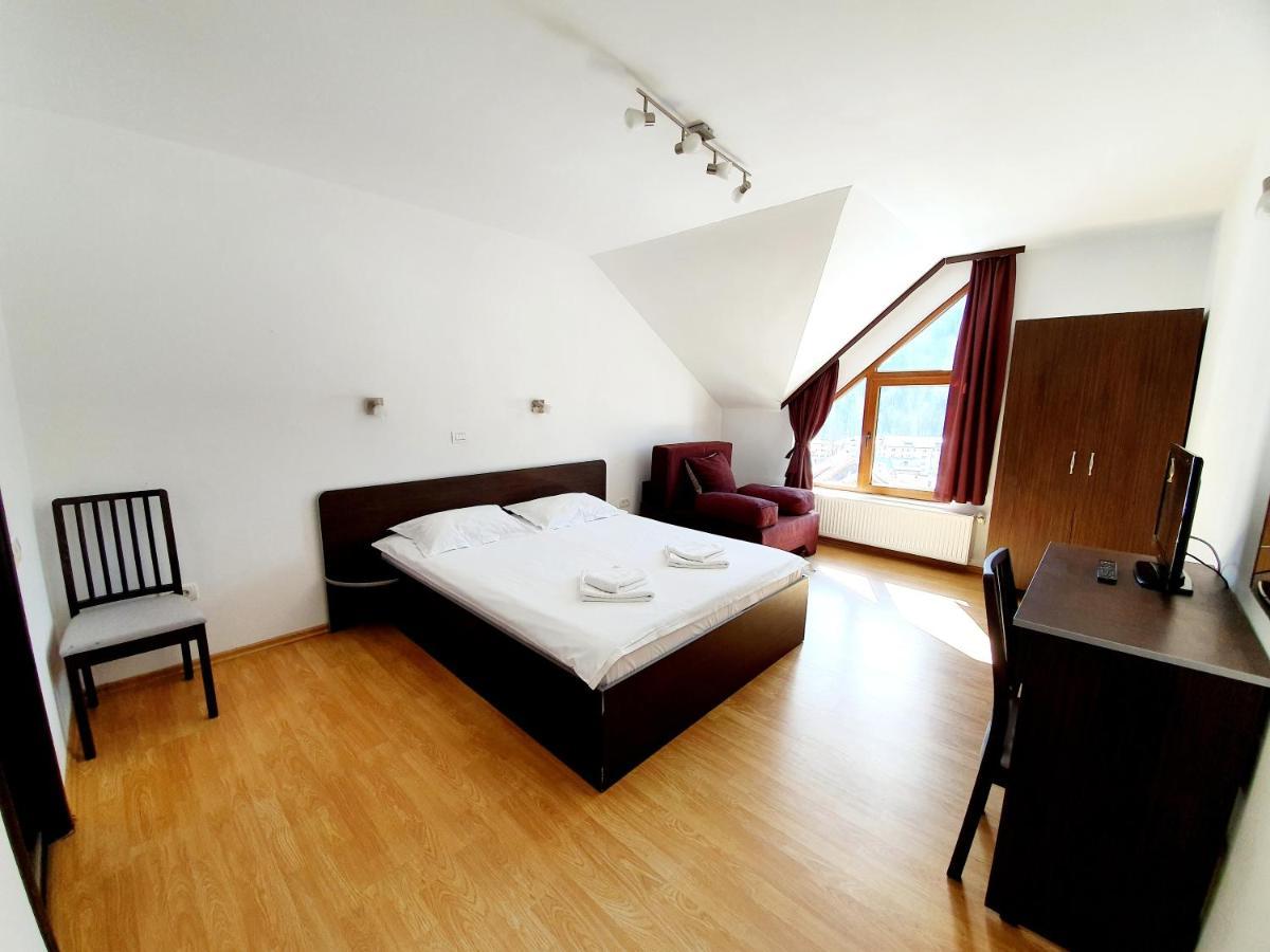 Vila Alma Azuga Exteriör bild
