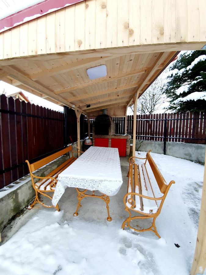 Vila Alma Azuga Exteriör bild