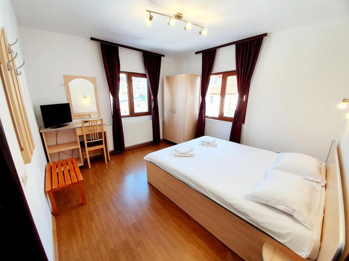 Vila Alma Azuga Exteriör bild